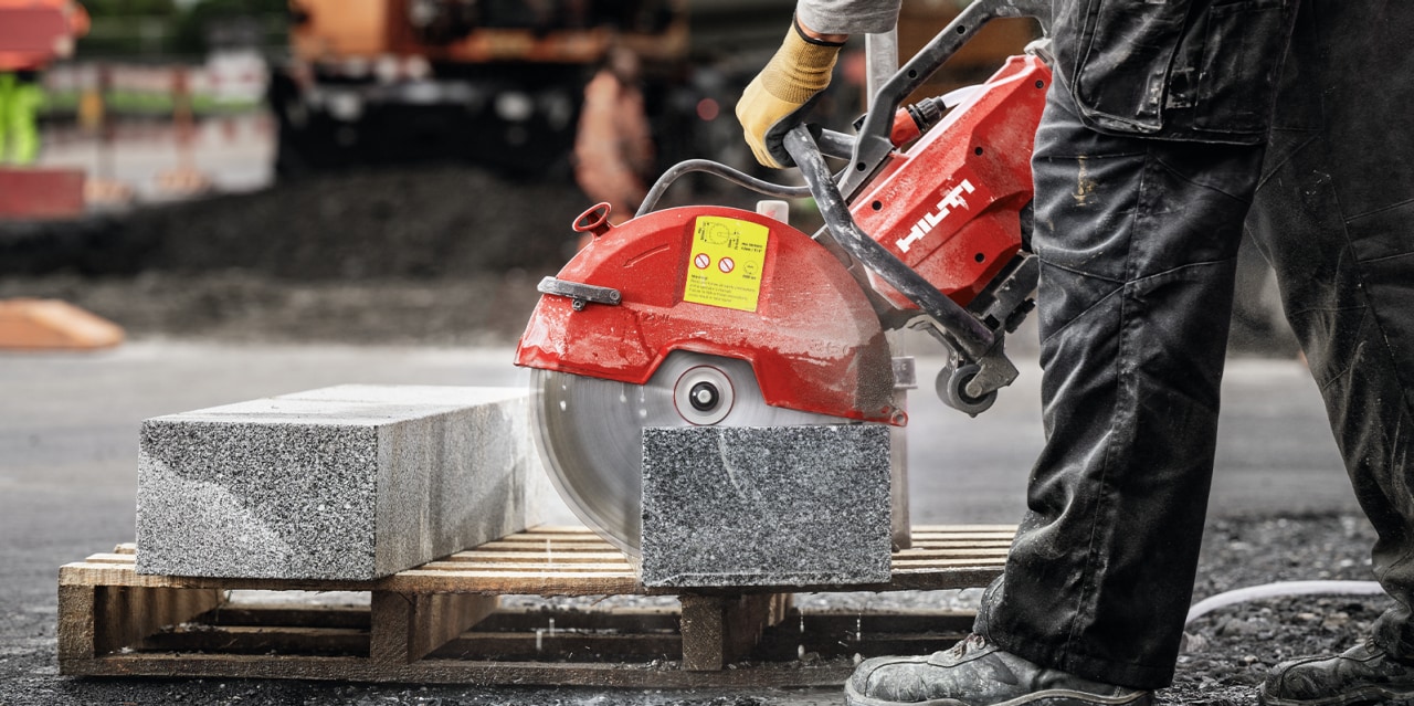 Worker cutting channels for modular support systems