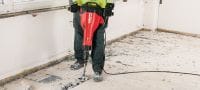 TE 2000-AVR Electric breaker Powerful and extremely light TE-S breaker for concrete and demolition work Applications 5