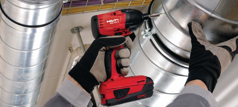 SID 22-A Cordless impact driver Compact-class 22V cordless impact driver with 1/4 hexagonal click-in chuck for medium-duty work Applications 1